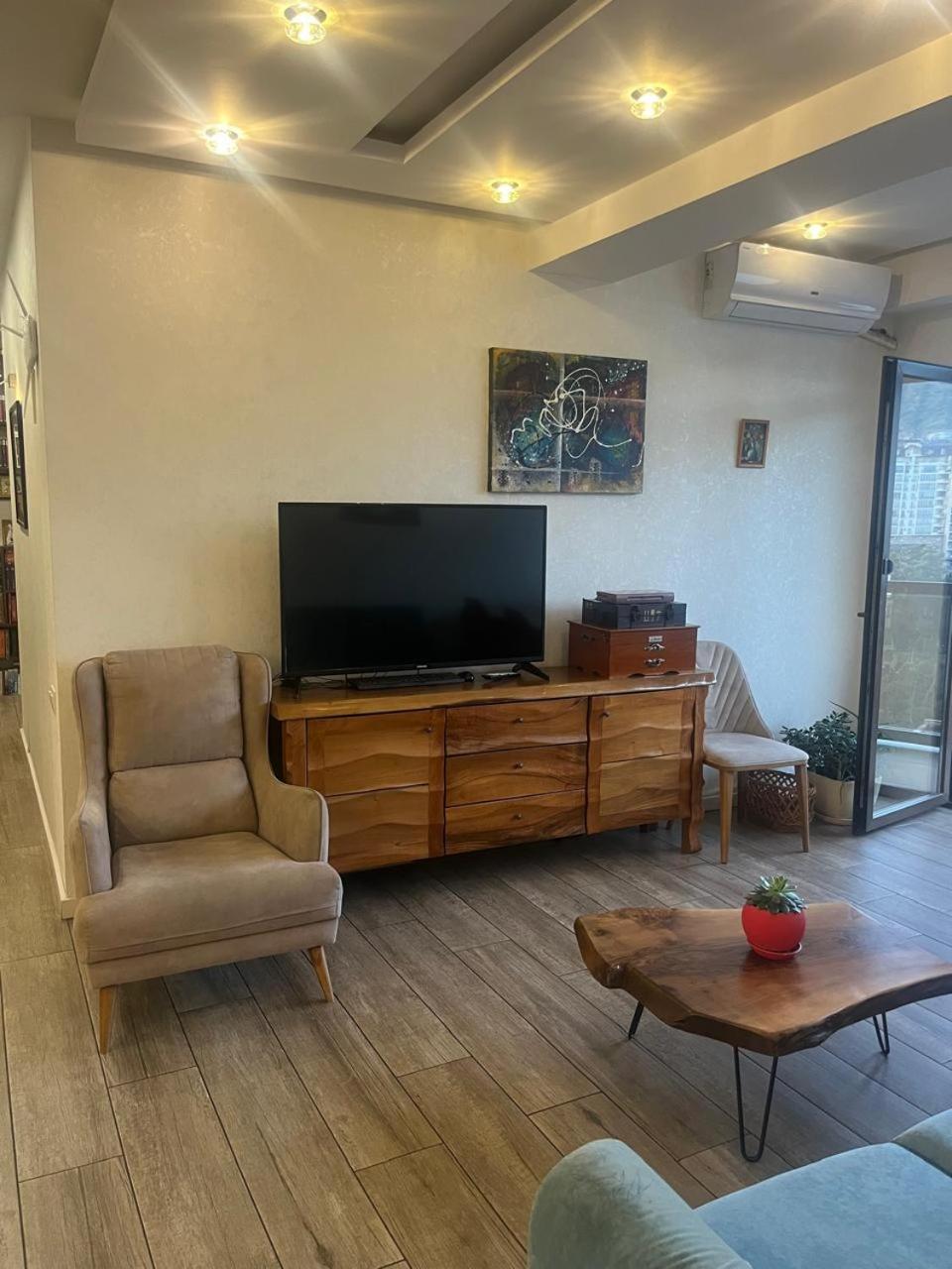 Panorama Khiliani Tbilisi Exterior foto